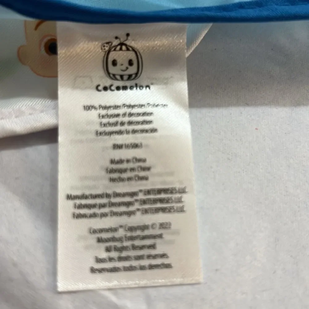 CoComelon set of 2 Bibs EUC